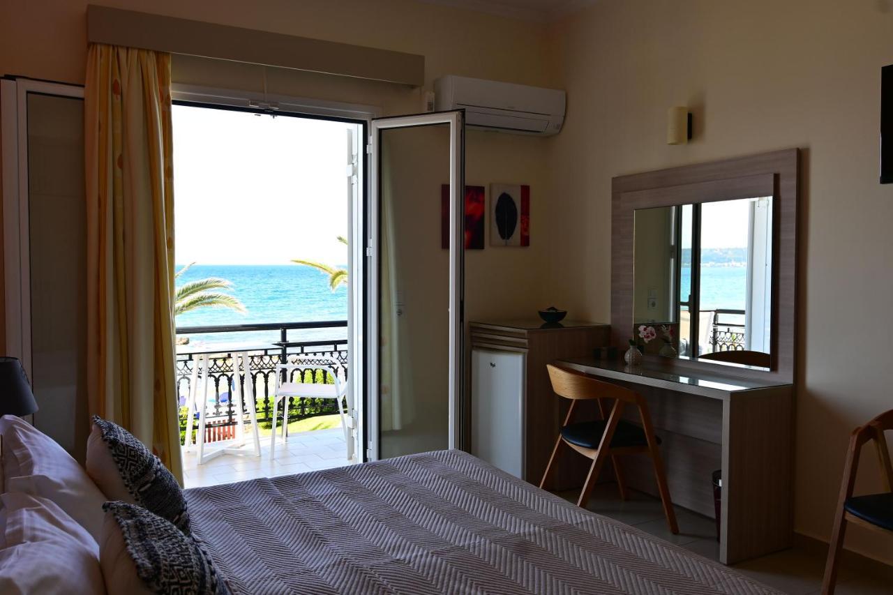 Nadia'S Studios & Apartments In Argasi, Sea-View Exteriör bild