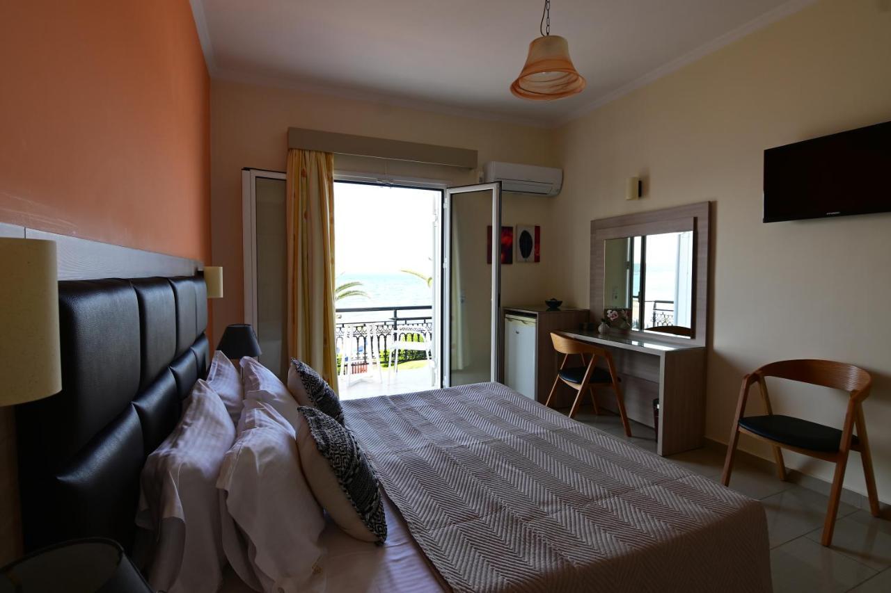 Nadia'S Studios & Apartments In Argasi, Sea-View Exteriör bild