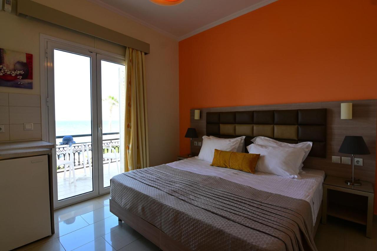 Nadia'S Studios & Apartments In Argasi, Sea-View Exteriör bild