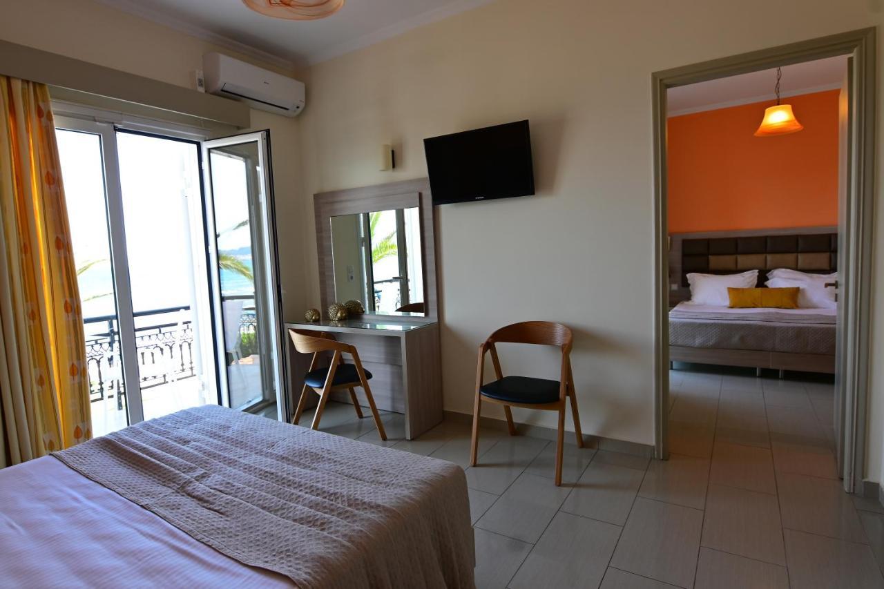 Nadia'S Studios & Apartments In Argasi, Sea-View Exteriör bild
