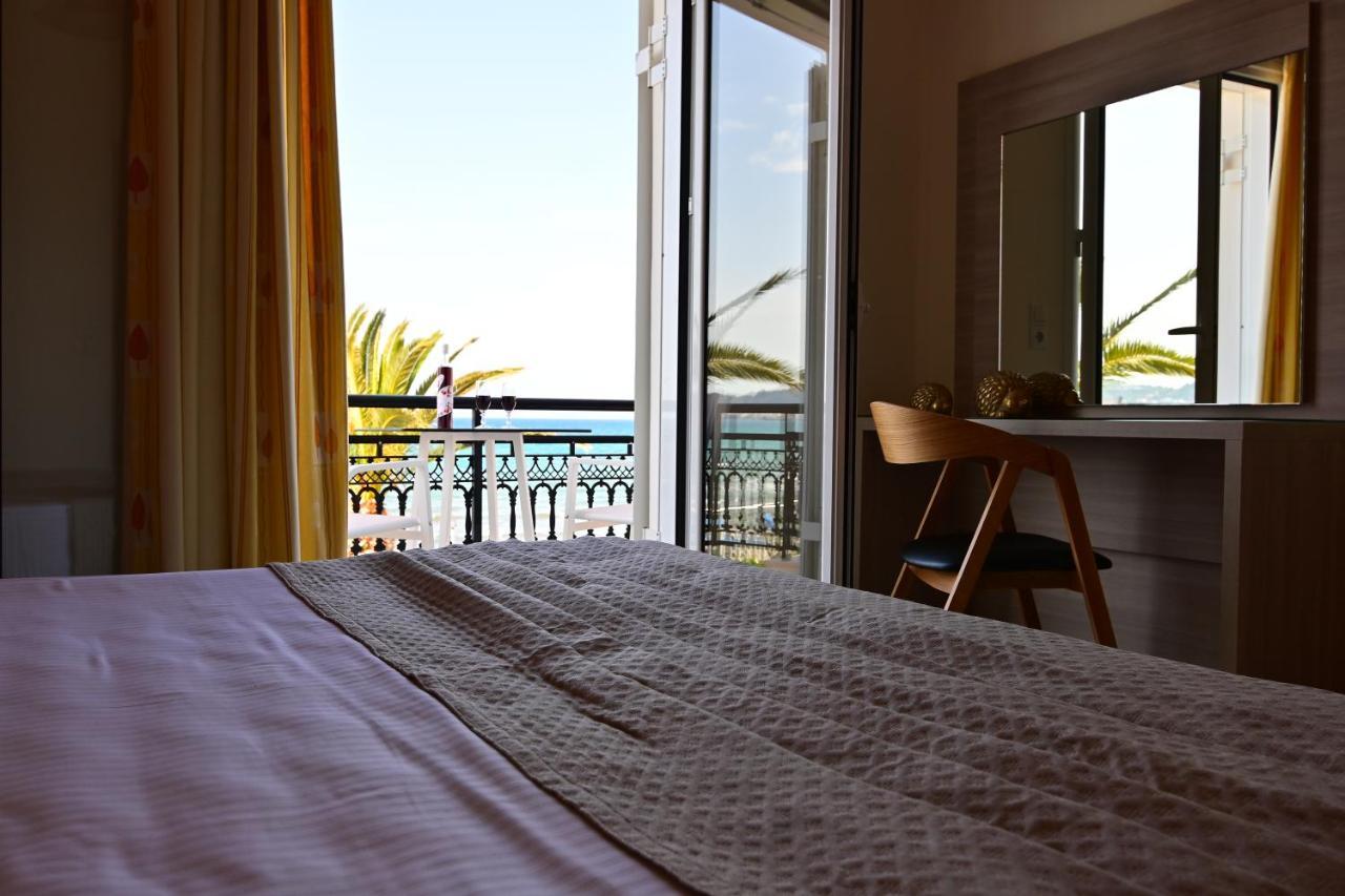 Nadia'S Studios & Apartments In Argasi, Sea-View Exteriör bild